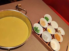 贵妃花胶鱼翅饭-香港财记(汇励99城市公园店)