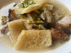 -侬佳蒸菜馆(听潮店)