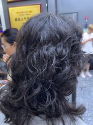 -藤野造型专业烫染接发