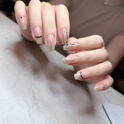 -Fanni美甲美睫皮肤管理