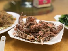 椒盐濑尿虾-双月饭店·20年老字号(新村店)