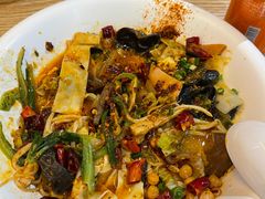 -鱼你在一起(大兴王府井奥莱UP Town店)