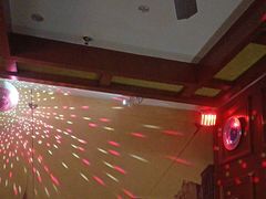 -骑士KTV(红谷滩万达店)