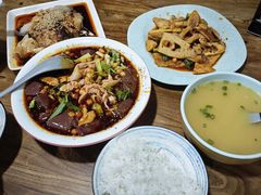 -朱大嘴肥肠血旺(福字街店)