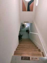 -More摩尔医美の注射线雕光电中心