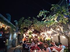 -Mai Mai Restaurant