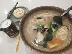 -蒙自源米线大王(江南西路店)