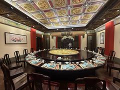 -梅龙镇酒家(南京西路总店)