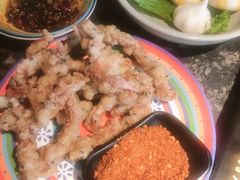 -老牌坊云南鱼豆花火锅(哈西万达店)
