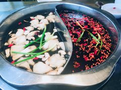 -纸盐河码头火锅(十八梯店)