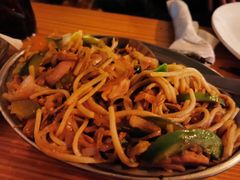 -Lake Shore Hotel & Restaurant