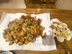 -东来菜馆•手抓海鲜家常菜•海鲜锅贴(鸽子窝店)