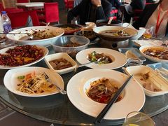 -粤尚腾香居中餐厅(首都机场希尔顿店)