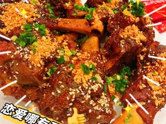 -三人行骨头王火锅(长寿店)