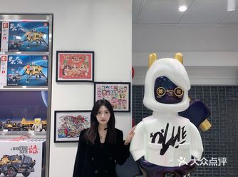 武汉X11潮玩店万圣节拍照购物攻略
