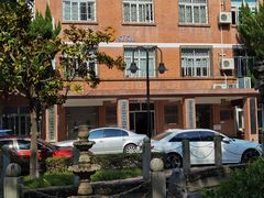 -上海外国语大学(虹口校区)