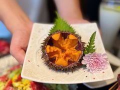 -铭牛烧肉·和牛海鲜自助(高新月牙湖店)