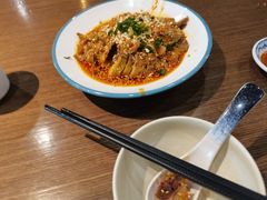 -肖四女乐山跷脚牛肉(世博源店)