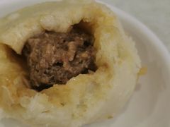 -胡成记口蘑龙眼包子(盐道街店)
