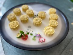 燕窝绿豆糕-世博源公馆·本帮融合菜·主题包厢·江景餐厅