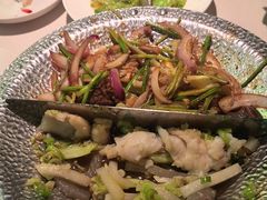 -小鱼小牛·鱼牛干锅·脆鱼火锅(世欧广场店)