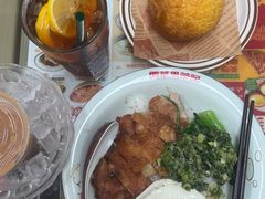 -兴华里茶记(禅城同济首店)