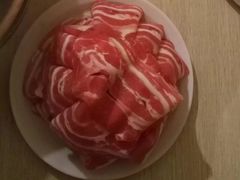 -洞庭洲·防空洞火锅·烧烤·铜锅涮肉(新百广场店)