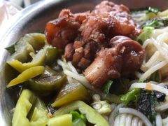 猪脚生榨米粉-武胜传统生榨米粉