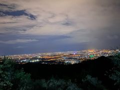 -鬼笑石后山停车场