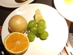 -钱小奴海鲜自助黑金店(杭州滨江龙湖店)