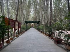 -艾提尕尔清真寺