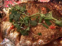 -街角等你.大连海鲜烧烤.经典铁板海鲜串(西安路店)