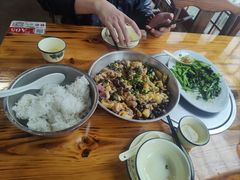 -竹庄餐馆·26年店(南昆山景区店)