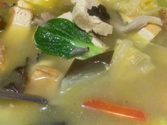 -窄巷子陕菜馆·地道陕西菜(粉巷店)