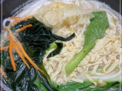 -灵芝妹子海鲜米线(凯德和平广场店)