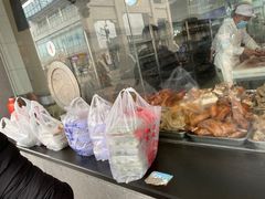 -陆稿荐观前街店
