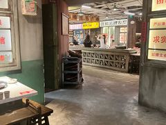 -红九格老火锅(三峡广场店)