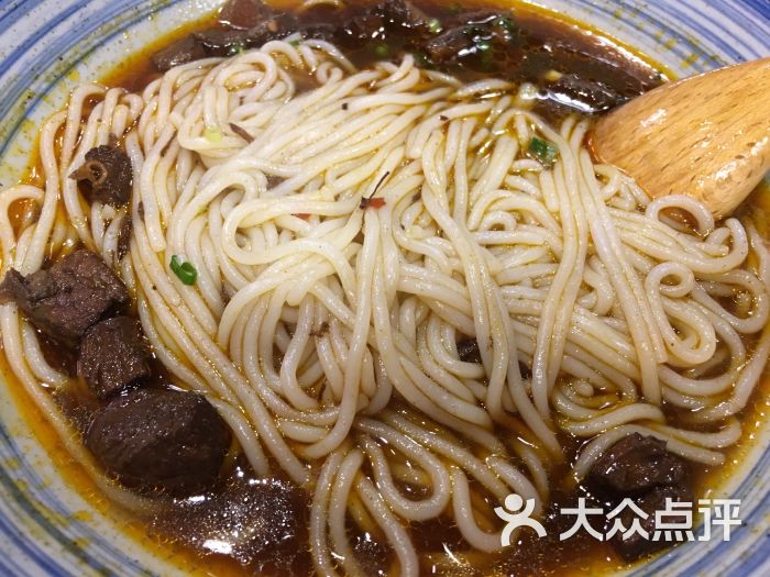 招牌黄牛肉圆粉