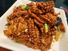 -梅飞酒家(名辉豪庭店)