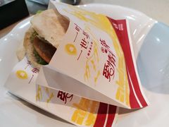 -一叶一世界·素食餐厅(锦华万达店)
