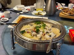 新派酸汤龙胆斑-园滨酒楼