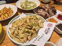 -肘子酥·天津菜·特色捞面(德云社店)