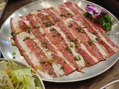 -明洞阿姨·韩式酱蟹烤肉·创意料理(方庄店)