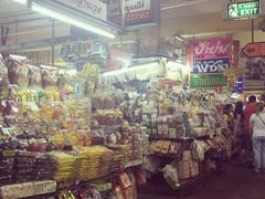 -瓦洛洛传统市场