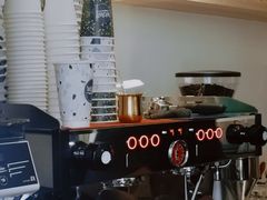 -WOW coffee
