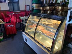 面包甜点陈列柜-塞外味道餐厅