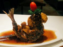 糖醋鲤鱼-闫府私房菜·百年鲁菜(恒隆店)