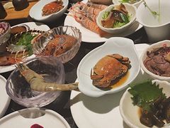 -半岛翡丽海鲜自助餐厅(观风亭店)