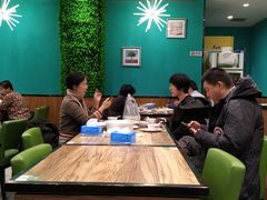 大堂-合合春饼·酱骨·东北菜(潘家园店)