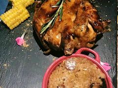 香草烤脆皮小春鸡-麦甜创意轻食餐厅(西康路店)
